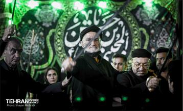 عزاداری شب عاشورا در میدان منیریه  4