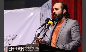 شب شعر "مقام رضا (ع)" در فرهنگسرای اندیشه 5