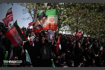 تشییع پیکر آقای شهید ایران - 4 20