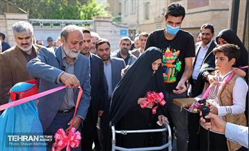 بهره‌برداری از بوستان ایران و مجموعه شهردخت منطقه 10 22