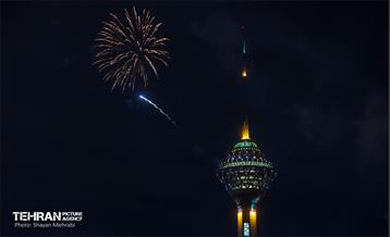 نورافشانی جشن ۲۲ بهمن 11