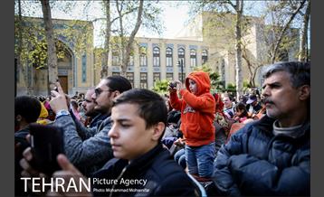 اجرای کنسرت محمد معتمدی 12