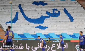 دیدار تیم‌های فوتبال استقلال و گل‌گهر 25