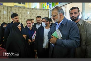 دیدار مردمی شهردار تهران با اهالی منطقه 9