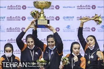 جشن قهرمانی سایپا در لیگ والیبال زنان 26