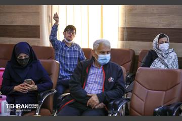 دیدار صمیمی شهروندان دارای معلولیت منطقه 5 با سیدمحمد آقامیری عضو شورا و احسان شریفی شهردار منطقه 5