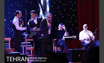 کنسرت حسین خواجه امیری (ایرج) در بندرعباس‎ 35