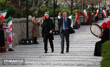 مراسم روز پرچم 72