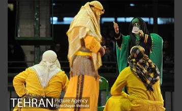 تعزیه خوانی در تکیه دو شهید دولت آباد 32