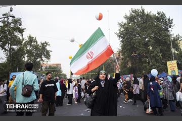 مهمانی ۱۰ کیلومتری عید غدیر در تهران - 2 37
