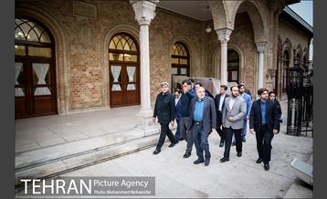 حضور پیروز حناچی در کتابخانه گردی الهام فخاری 13