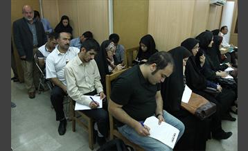 نشست صمیمی معاون اجتماعی و فرهنگی شهرداری تهران با اصحاب رسانه 12