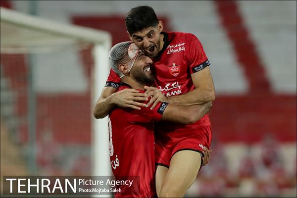 دیدار تیم های پرسپولیس و آلمینیوم اراک 16