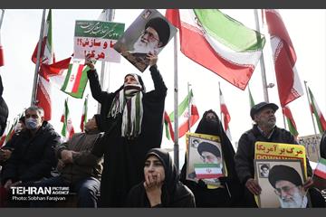 راهپیمایی ۲۲ بهمن در تهران -۱ 9