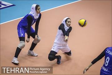 قهرمانی زود هنگام والیبال زنان سایپا تهران 14
