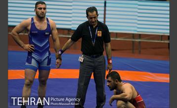 روز نخست رقابت‌های انتخابی تیم ملی کشتی