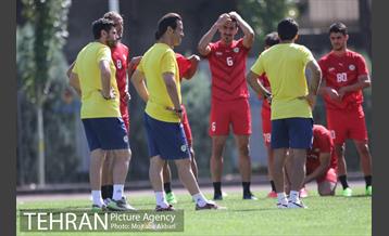تمرین تیم فوتبال نفت تهران 15