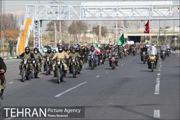 راهپیمایی 22 بهمن در منطقه بیست 5