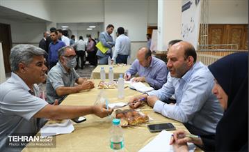 دیدار مردمی شهردار تهران با مردم منطقه هشت