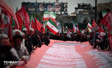 تشییع پیکر آقای شهید ایران - 4 56