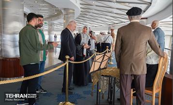 بازدید بیش از ۱۰۰ خانواده شهدای غزه از برج میلاد 7