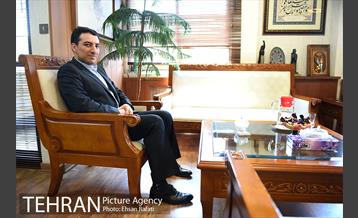 امین عارف نیا، رییس مرکز ارتباطات و اموربین الملل شهرداری تهران