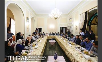 تهران گردی احمد مسجد جامعی به مناسبت روز مشروطه 15