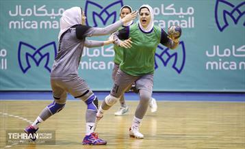 تمرین تیم ملی هندبال زنان ایران 1