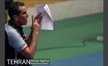 دیدار تیم های والیبال سایپا تهران و صالحین ورامین