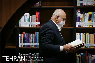 افتتاح اولین کتابخانه عمومی در مترو تهران 30
