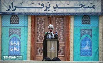 اولین همایش مسجد برقرار در حرم امام(ره) 31