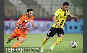 دیدار تیم های سایپا تهران و پارس جنوبی جم 15