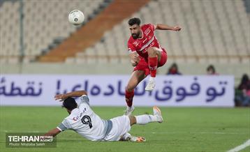 دیدار تیم های فوتبال پرسپولیس تهران و تراکتور سازی تبریز 12
