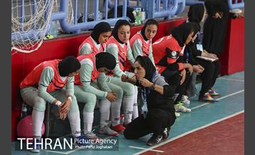 دیدار دو تیم فوتسال زنان سایپا و ملی حفاری 1