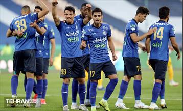 دیدار تیم‌های فوتبال استقلال و سپاهان 47