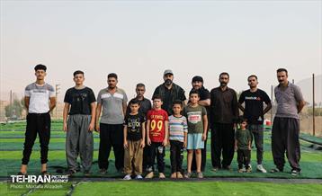 ساخت زمین چمن مصنوعی در شهر قصرشیرین 1