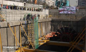 مونتاژ قطعه اصلی دومین دستگاه TBM خط 10 9