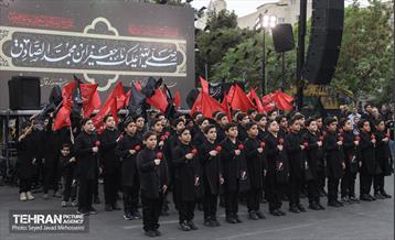 اجتماع بزرگداشت امام صادق 32