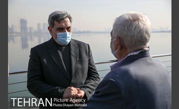 بازدید صبح گاهی شهردار تهران از مجموعه دریاچه شهدای خلیج فارس 16