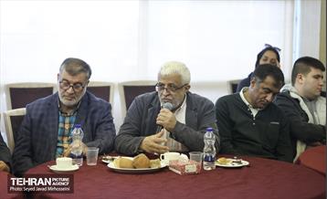 نخستین نشست قلم‌های آسمانی 19