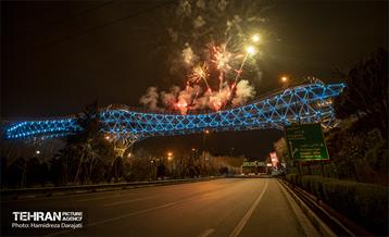 نورافشانی نوروزی در پل طبیعت  2