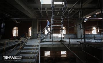 اینجا کارگاهه؛ ساختمان بلدیه 17