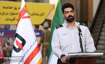 مسابقه پله‌نوردی آتش‌نشانان در برج میلاد 50