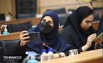 نشست خبری مشاور امور بانوان شهردار تهران 11