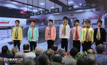 جشن افتخار و خدمت در شرکت بهره‌برداری مترو 17