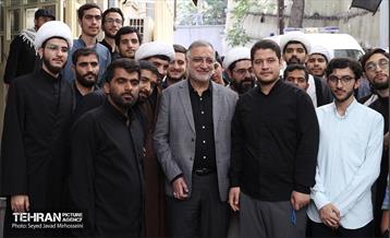 حضور شهردار تهران در برنامه «مثل خمینی» 9