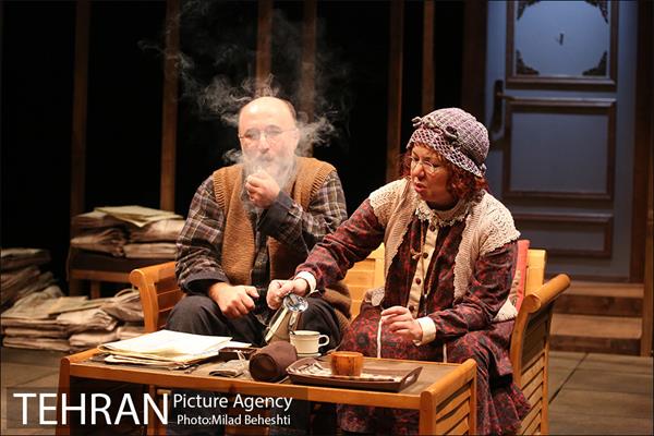 نمایش خرده نان 4