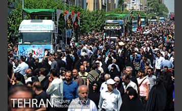 مراسم تشییع پیکرهای مطهر ۱۵۰ شهید تازه‌ تفحص‌ شده دفاع مقدس 31