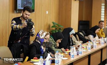 نشست خبری شهردار منطقه 21 6