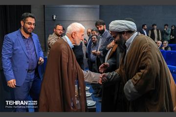 همایش تجلیل از مداحان مولف و شب شعر غزه 41